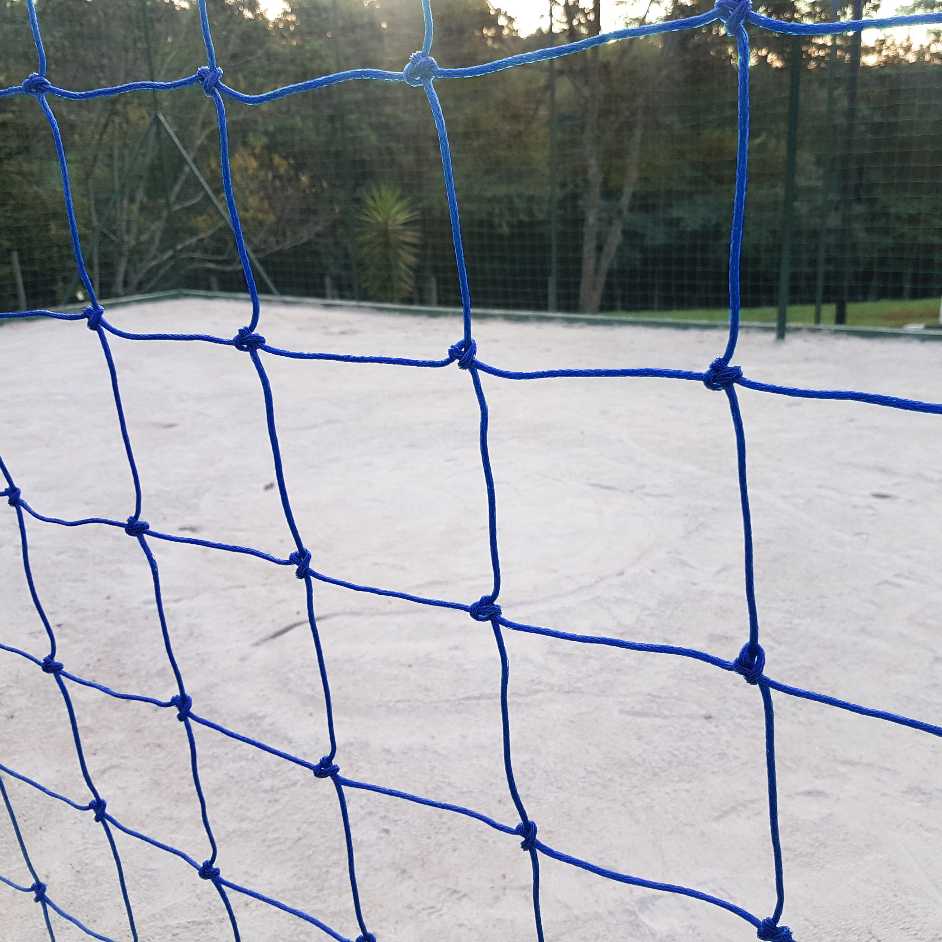 Rede de Proteção Esportiva para Quadra de Futsal, Poliesportivas, Vôlei, Basquete - Lateral – Nylon - Gismar Redes