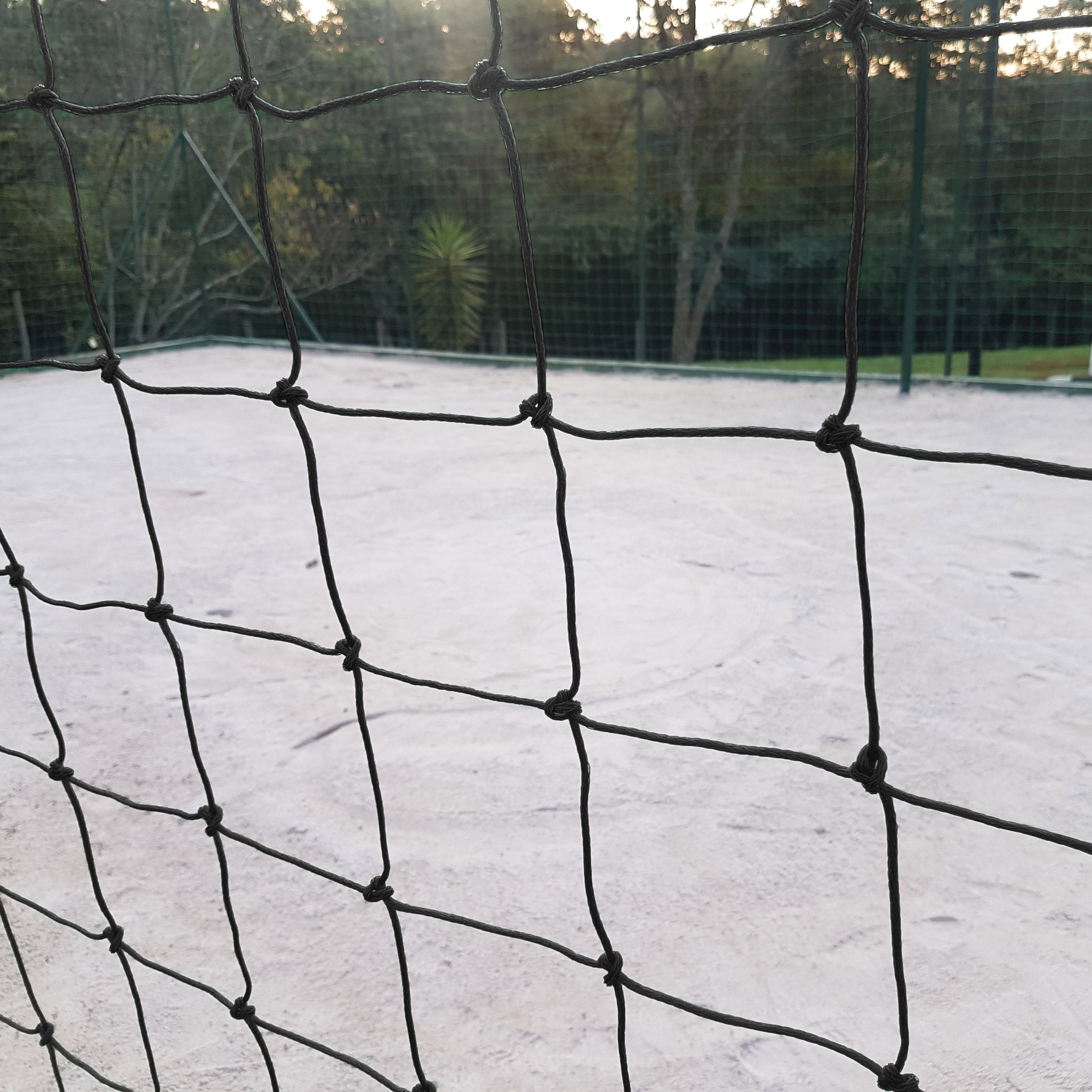 Rede de Proteção Esportiva para Campo de Futebol e Society - Cobertura - Nylon - Gismar Redes